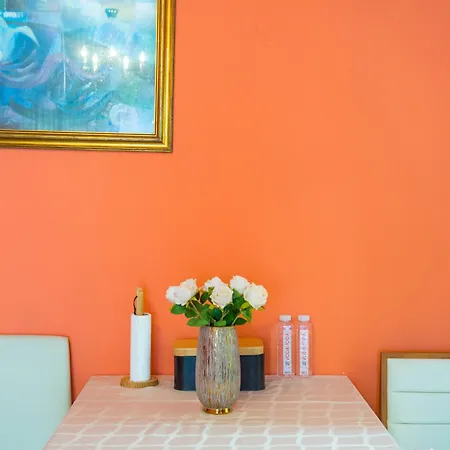 דירה Milano מוסטר