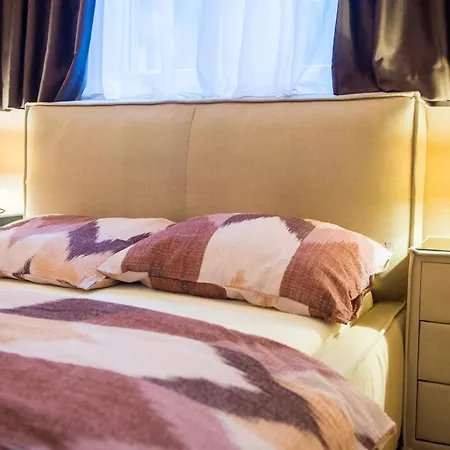 דירה Milano מוסטר