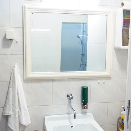 Milano * موستار